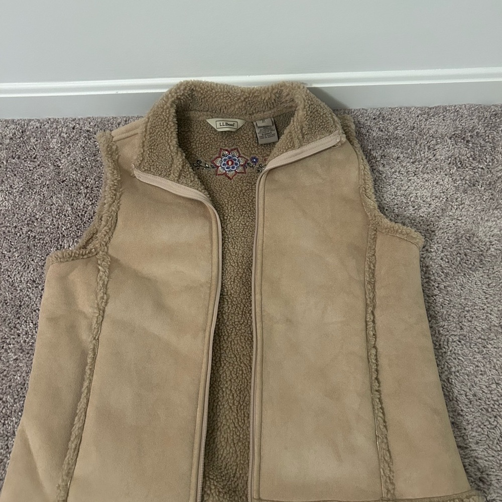 L.L. Bean Women's Beige Sherpa Vest